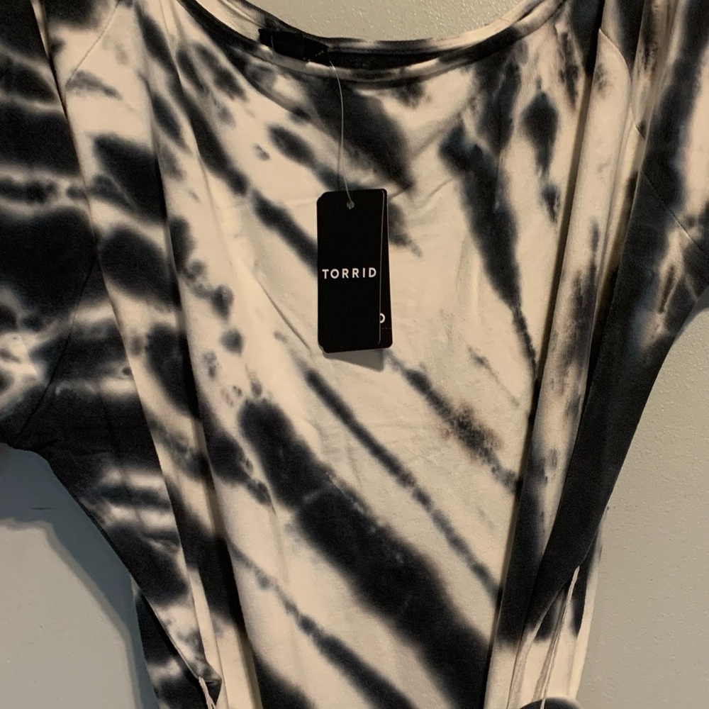 NWT Torrid size 1 tyedye dress. Super soft and sleek.